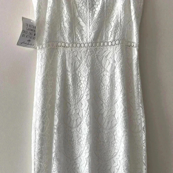 SAYLOR Eizelle Dress in Ivory - Picture 10 of 15